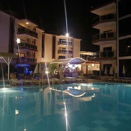 Whispering Sands كوشاداسيه