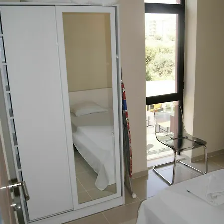 Whispering Sands 3* Kusadası