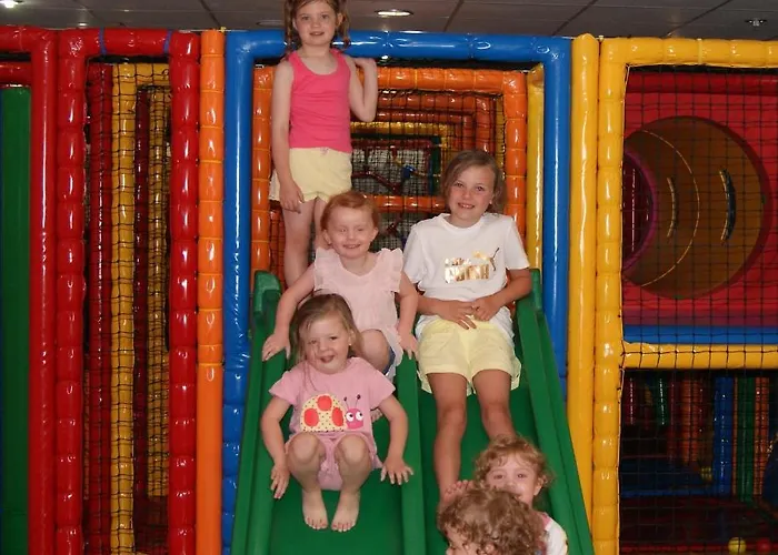 Apart-hotel Whispering Sands 3*