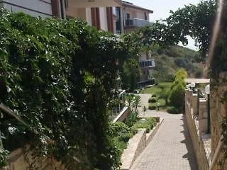 Whispering Sands Apart-hotel 3*