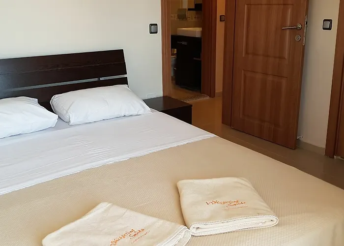 Whispering Sands Kusadası