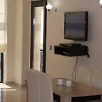 Aparthotel Whispering Sands 3*
