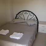 Whispering Sands Aparthotel