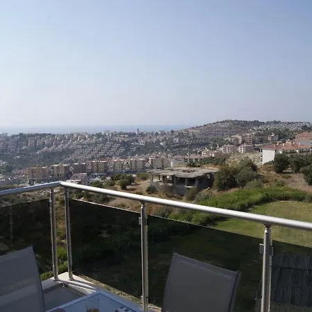 Whispering Sands Apart Otel Kuşadası