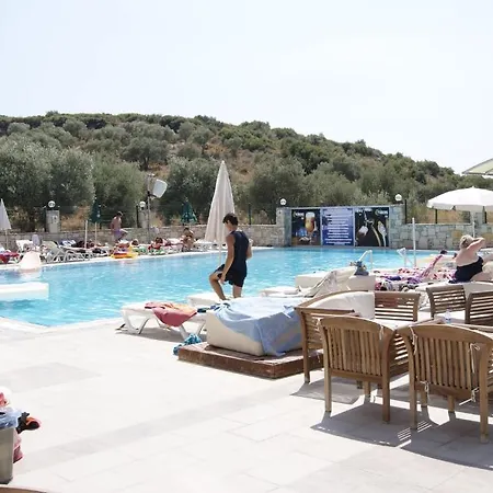 Lägenhetshotell Whispering Sands Kusadası