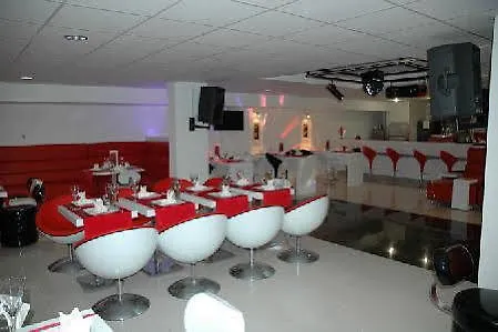 Aparthotel Whispering Sands